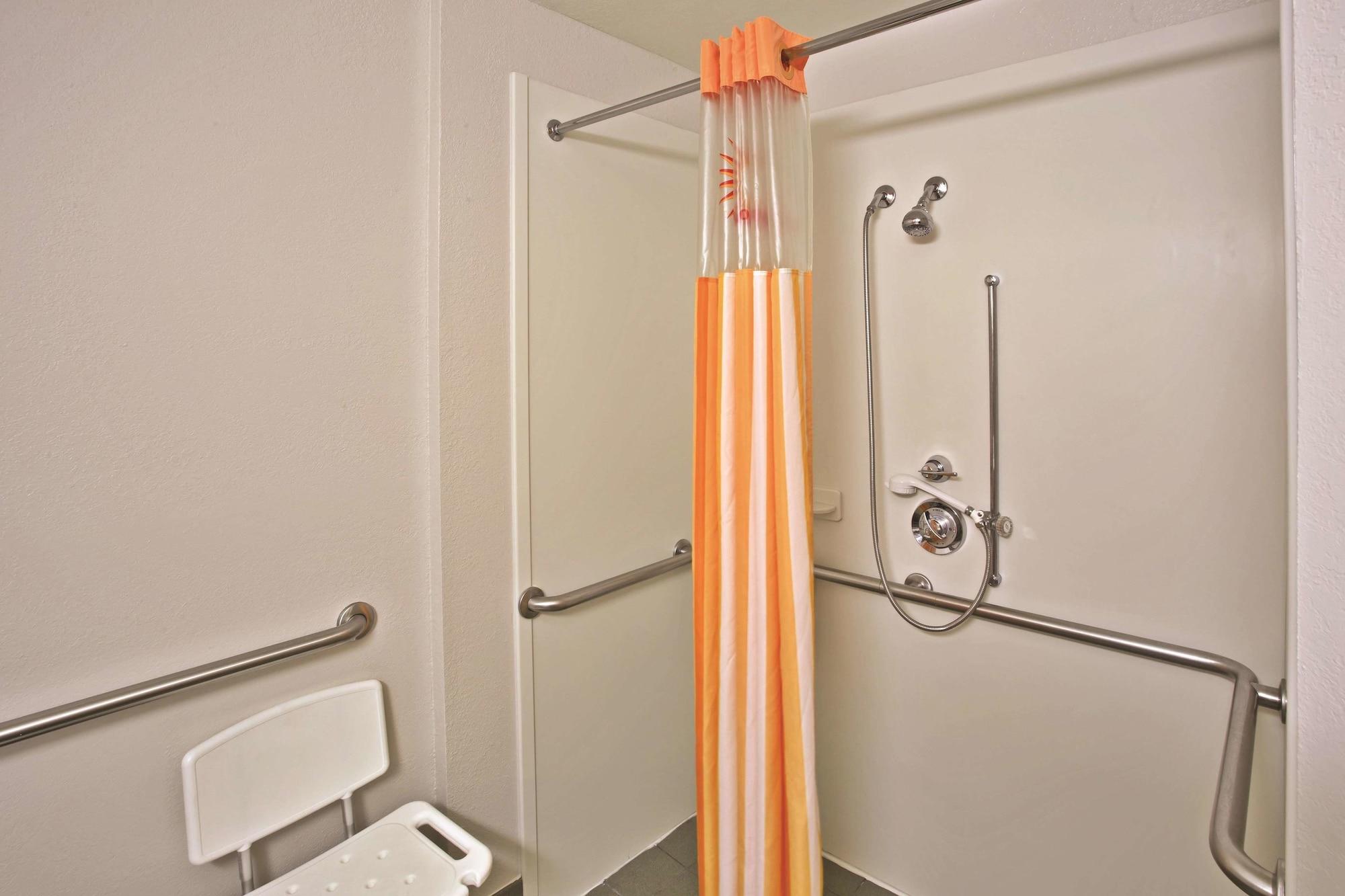 La Quinta By Wyndham Birmingham Homewood Eksteriør billede